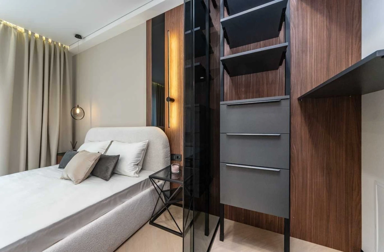 Продажа: 1-комнатная квартира 41 м², Михаила Максимовича ул.,