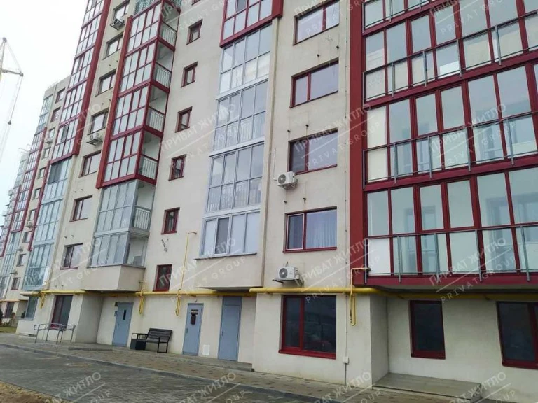 1 кімнатна, ЖК Європейський, розпочатий ремонт