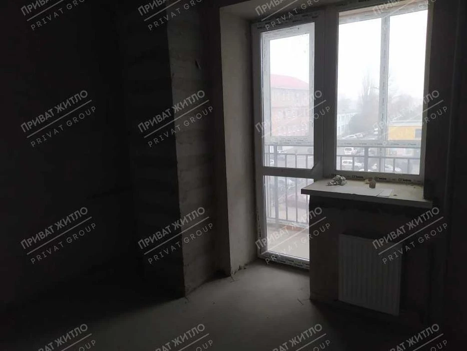 1 кімнатна, ЖК Європейський, розпочатий ремонт