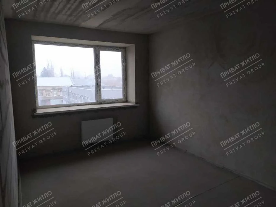 1 кімнатна, ЖК Європейський, розпочатий ремонт