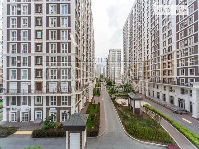 Sale of 1-room apartment 41 sq. m. on Mykhaylo Maksimovicha st. 24 •