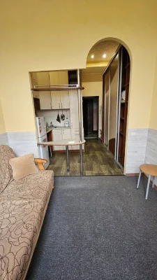 LS-5 Urgent sale of a smart apartment near the Vkzalna metro station