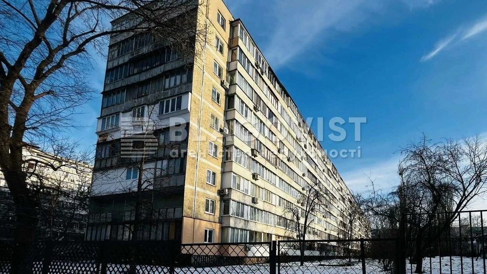Urgent sale 3k Bereznyakivska 14a