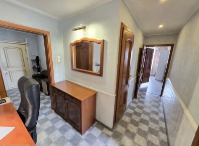 I will sell a large 2-room apartment on Levoberezhny Karavan