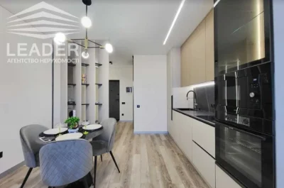 Продам 1к кв в Елітному ЖК Central Park -Панорамні вікна-Гар
