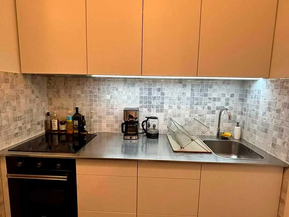 Apartment. Kyiv, Muzeyny Lane.