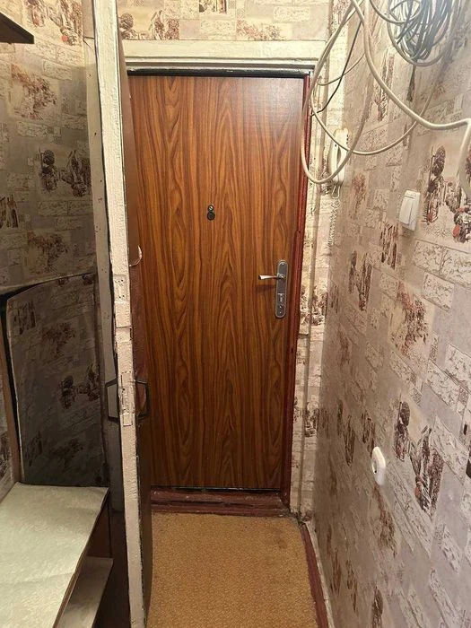 Продам 2 квартиру 656 м/р