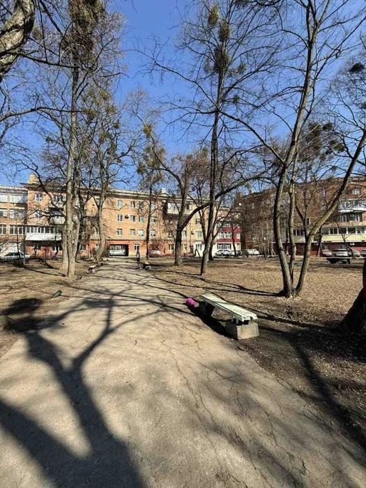 Простора 3к-квартира в Центрі міста !Світло не вимикають!