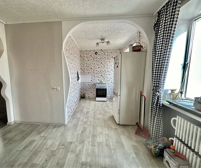 Продаж 2-кімнатної квартири по вул Миру