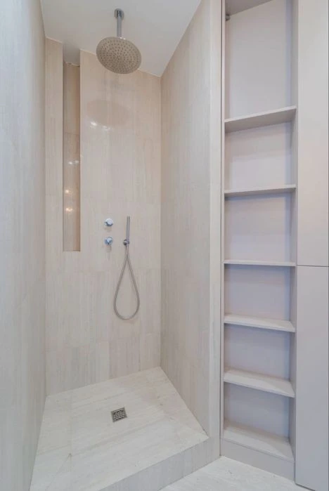 Apartment with designer renovation at Sichovyh stryltsiv 84a