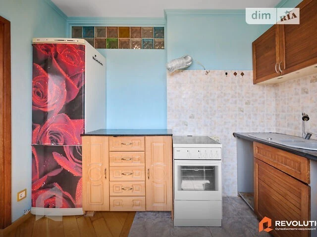 Sale of 3-room apartment 74.5 sq. m. on Ronald Reagan Street 8A •