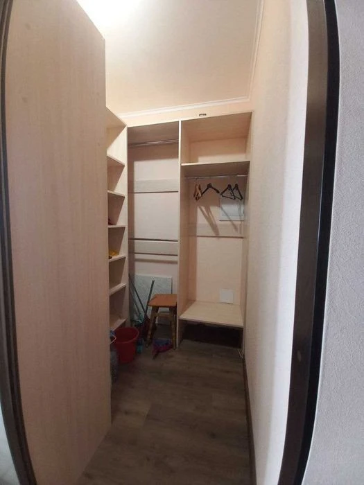 apartment for sale in Yaskravyi residential complex, perfect condition