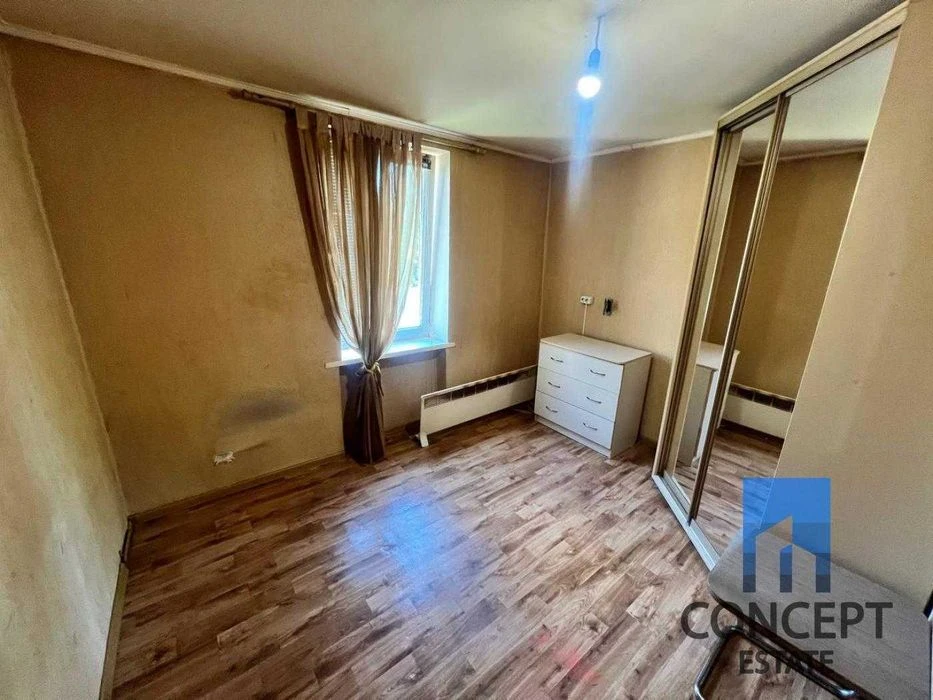 Продам 1 квартиру Центр