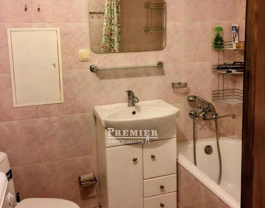 Продам 2-комнатную квартиру