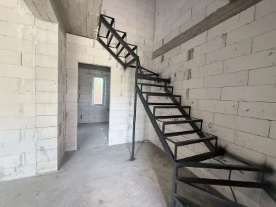 Продам будинок супер ціна район Академічного