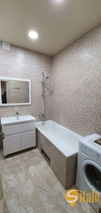 Продається 2к квартира з ремонтом по вул.Миру у Вознесенівсь