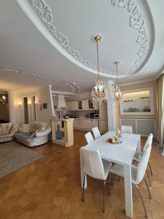 Sale of new residential complex Sozidatel center Soborny district