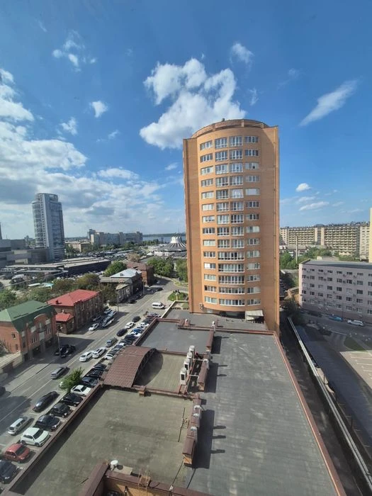 Sale of new residential complex Sozidatel center Soborny district