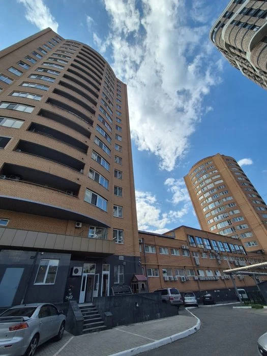 Sale of new residential complex Sozidatel center Soborny district