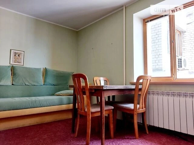 Sale of 3-room apartment 66.1 sq. m. on Mykhayla Kotelnikova 1 st.