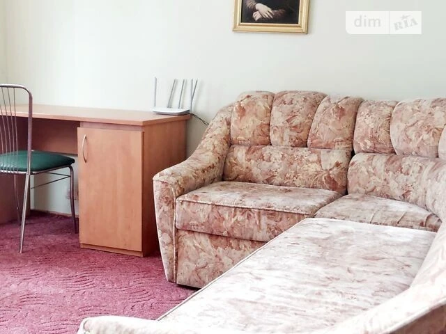 Sale of 3-room apartment 66.1 sq. m. on Mykhayla Kotelnikova 1 st.