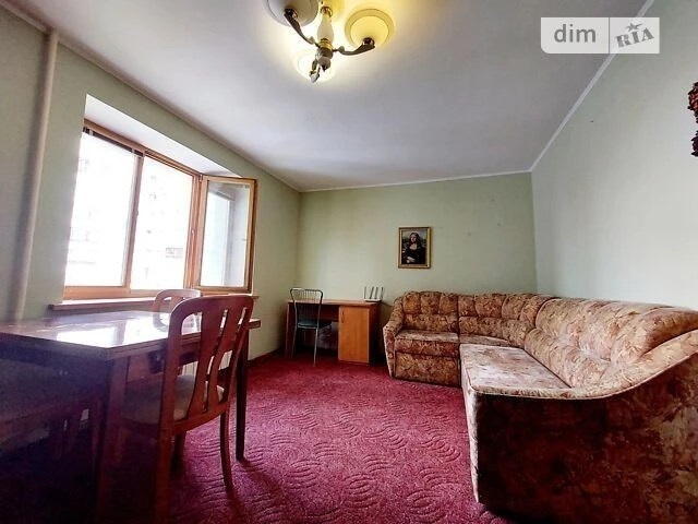 Sale of 3-room apartment 66.1 sq. m. on Mykhayla Kotelnikova 1 st.