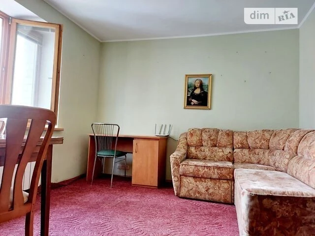 Sale of 3-room apartment 66.1 sq. m. on Mykhayla Kotelnikova 1 st.