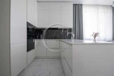 Продаж однокімнатної квартири Верхогляда 14-А (Драгомирова)