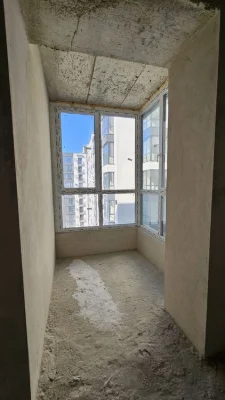 Продам 2 к квартиру ЖК Липки 2 здана під ремонт