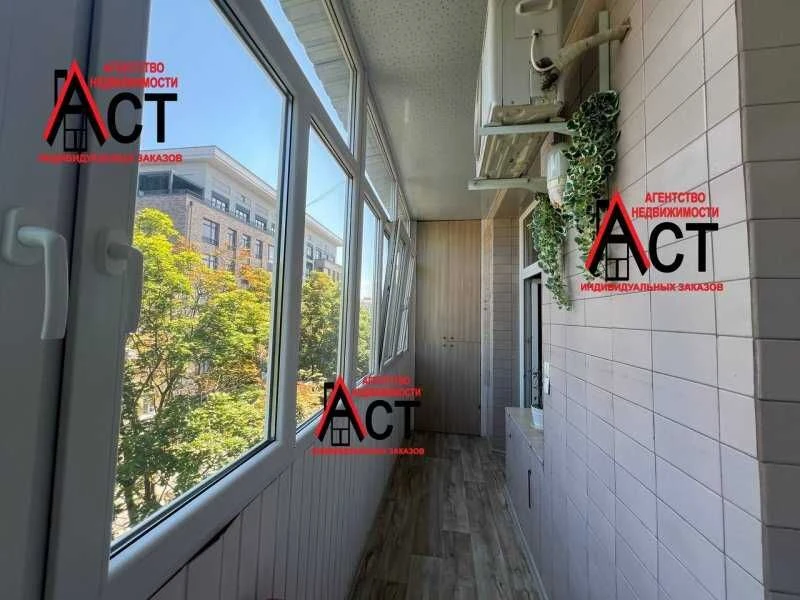 4-room apartment in the center, Kultury Street