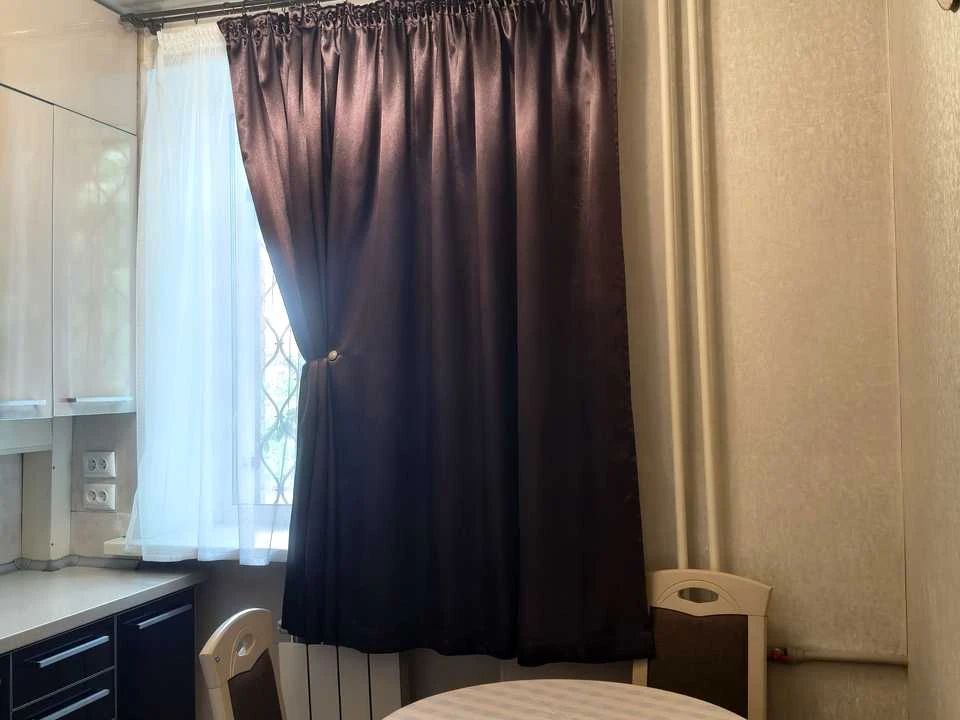 Apartment. Kharkiv, Tajikskaya St.