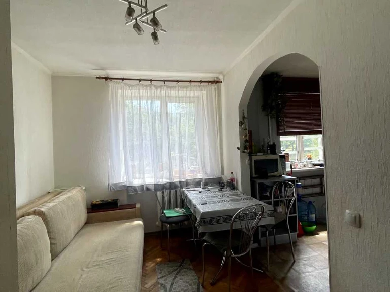Apartment. Kharkiv, Poznanska Street.