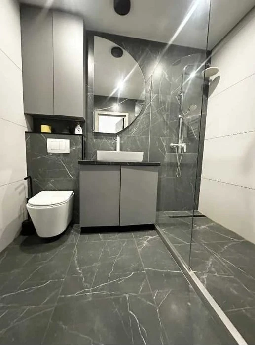 1 кім 50 м з АВТОНОМКОЮ в районі ЦЕНТРА (720677)