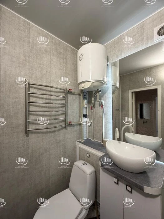 One-room! Kyiv district! Zhuravlivka! Shevchenko!