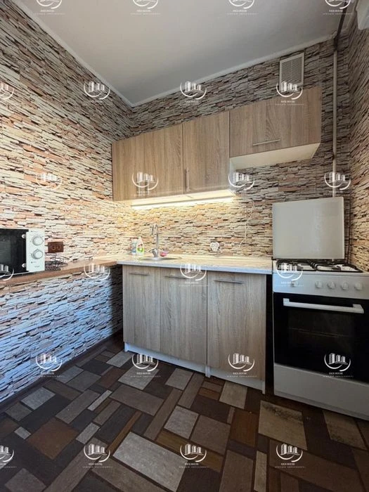 One-room! Kyiv district! Zhuravlivka! Shevchenko!