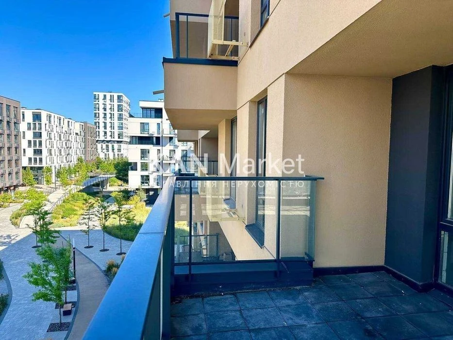2-room apartment for sale 74.4 m² with a large terrace in Fine Town