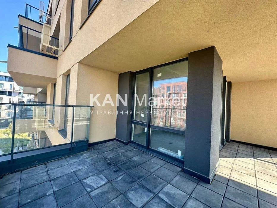 2-room apartment for sale 74.4 m² with a large terrace in Fine Town