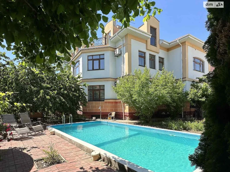 Long-term Rental House Kyivskyi
