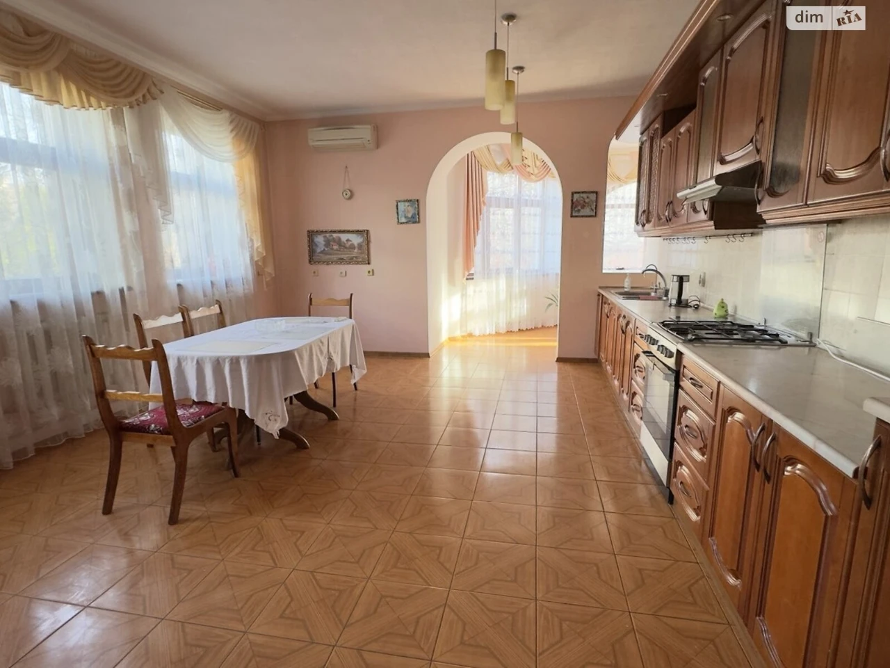 Long-term Rental House Kyivskyi
