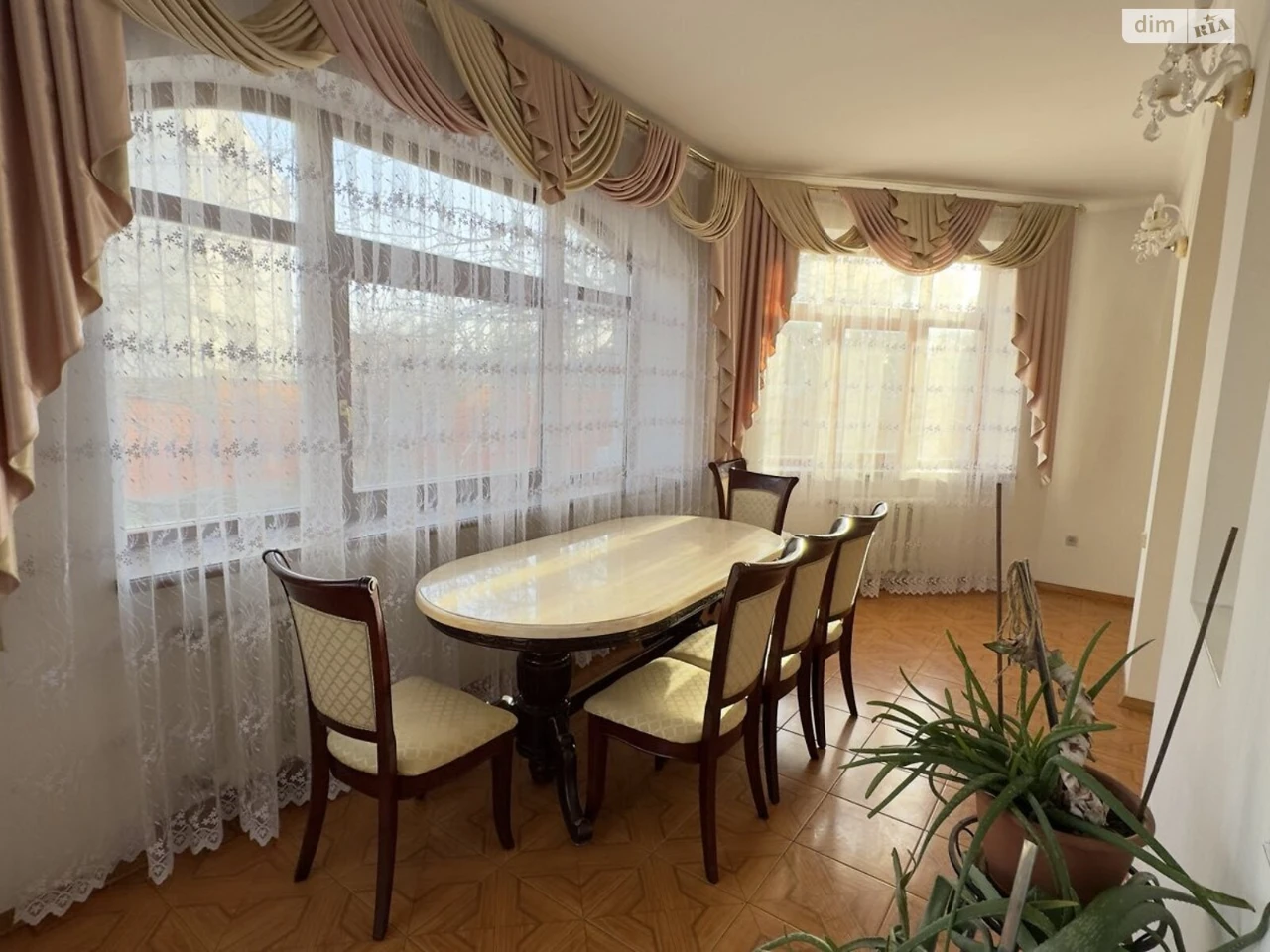 Long-term Rental House Kyivskyi