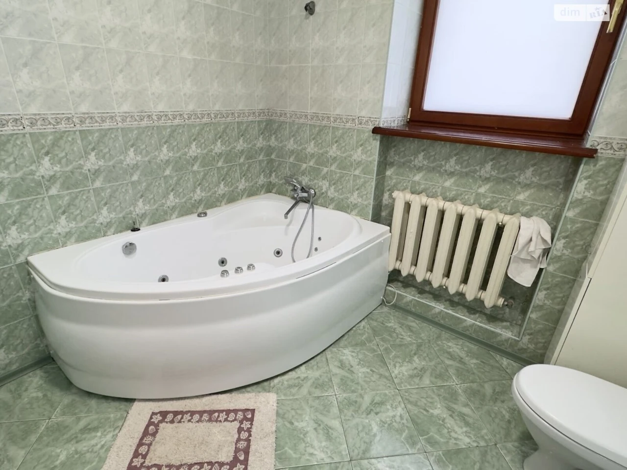 Long-term Rental House Kyivskyi
