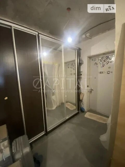 Продаж 3к квартири 87 кв. м на вул. Петра Калнишевського 7 •