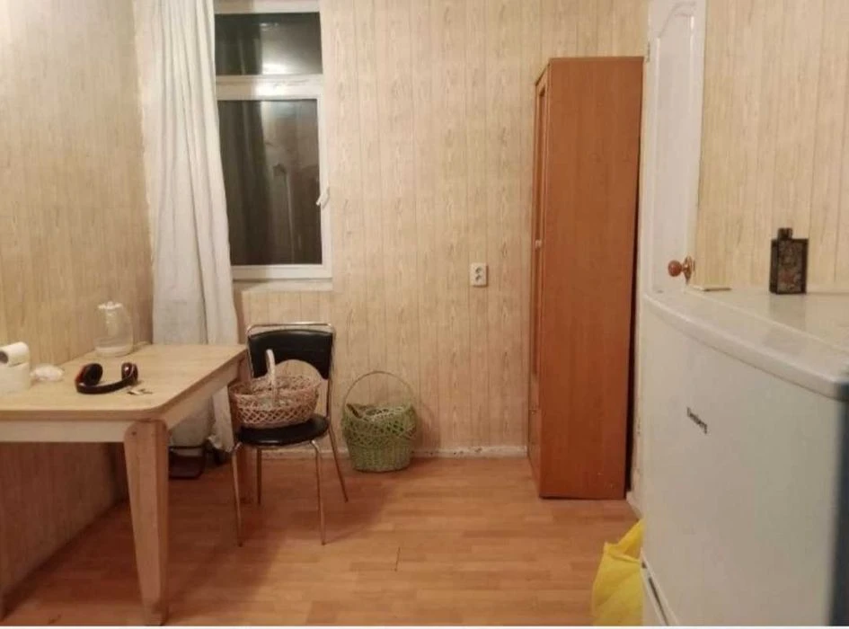 2 комнаты в коммуне на Прохоровской, 472467