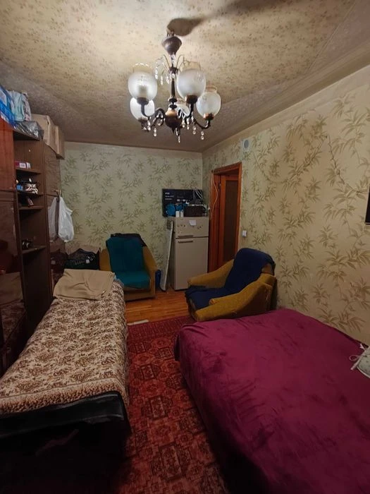 Selling a 2-room apartment in Odessa