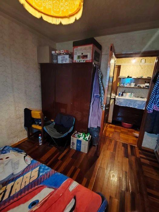 Selling a 2-room apartment in Odessa