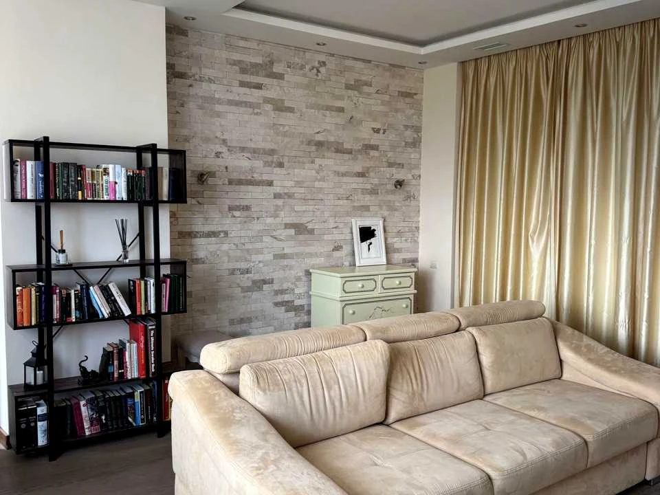 Apartment. Kyiv, Lesi Ukrainky Blvd.