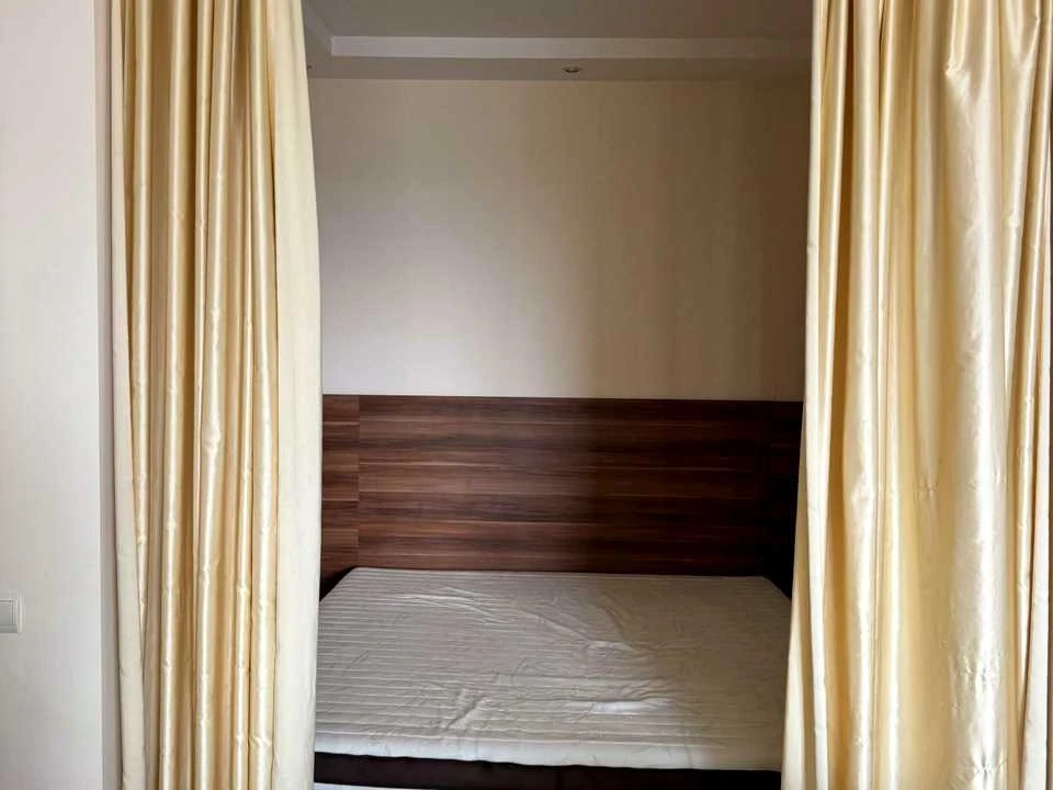 Apartment. Kyiv, Lesi Ukrainky Blvd.