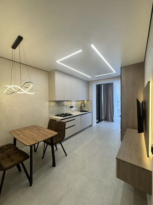 I will sell a 1-room apartment in the residential complex Schastlyvyy 2. Schastlyvyy on the Dnipro.