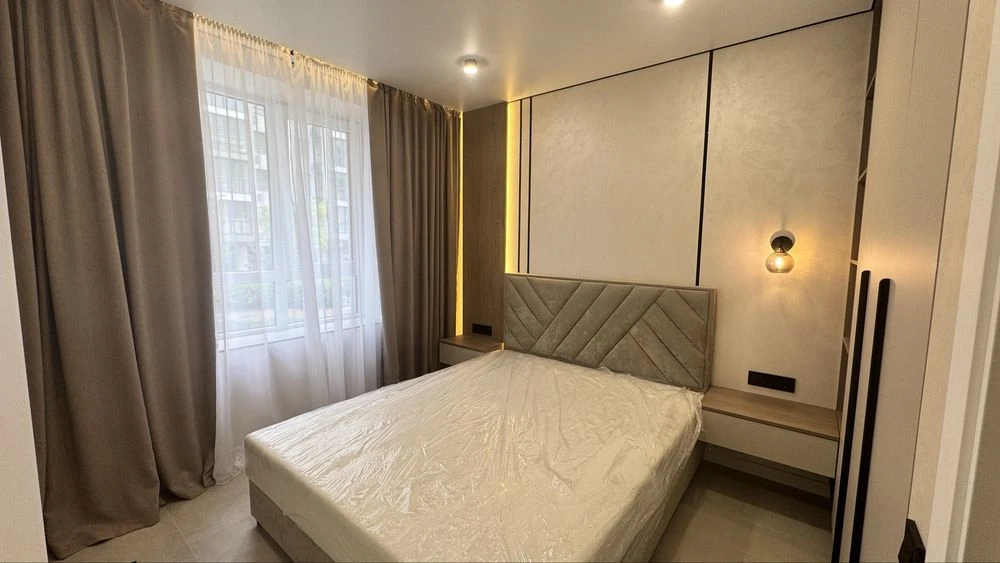 I will sell a 1-room apartment in the residential complex Schastlyvyy 2. Schastlyvyy on the Dnipro.