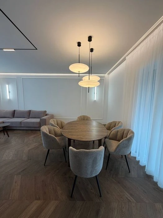 Продаж дизайнерського таунхаусу у котеджному містечку
